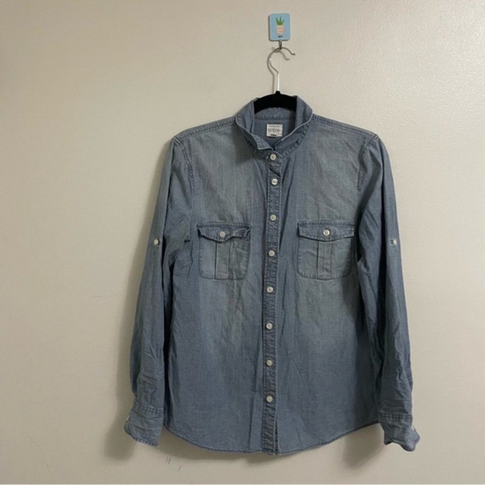 J crew women’s the perfect shirt denim button down shirt blue size small